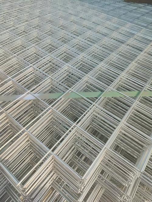 Welded Wire Mesh Cloth: A Fabric Of Strength And Versatility factory